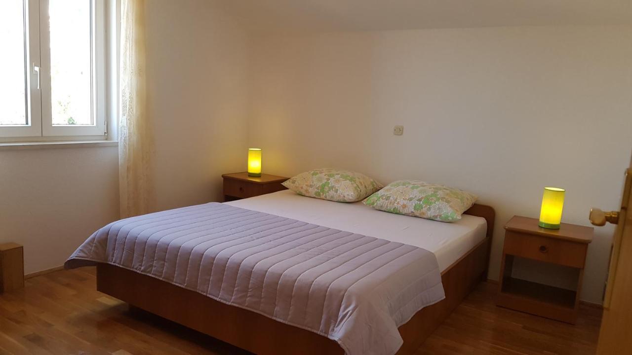 Apartments Edita Makarska Bagian luar foto