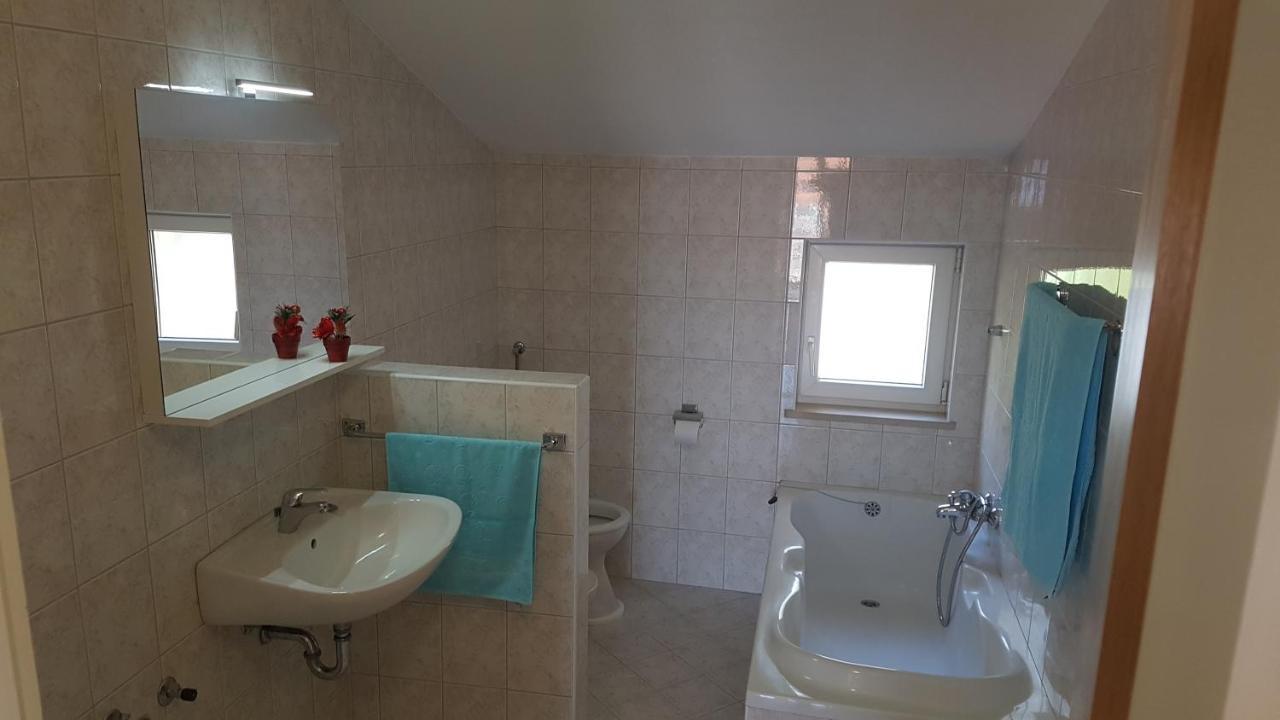 Apartments Edita Makarska Bagian luar foto