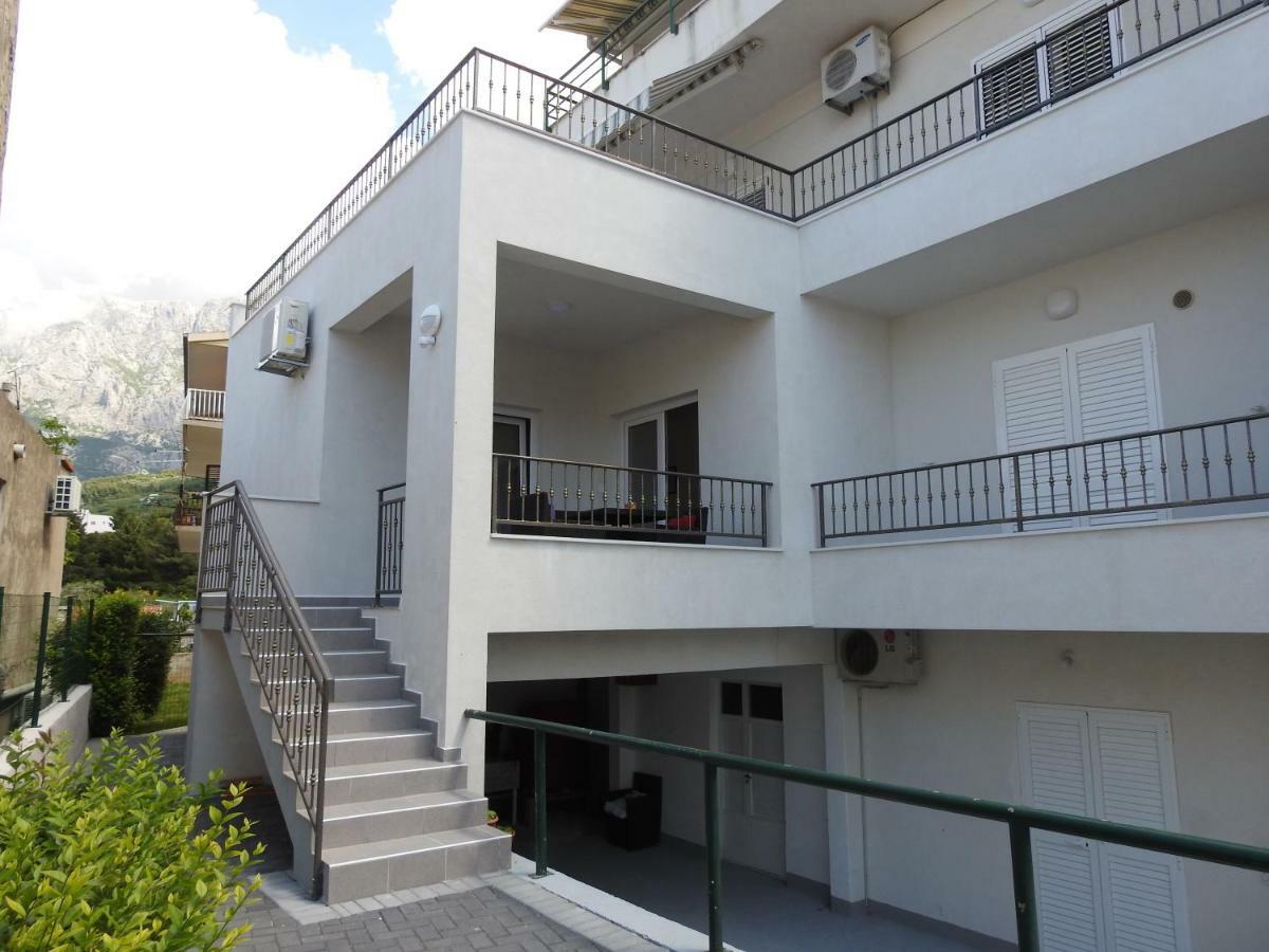 Apartments Edita Makarska Bagian luar foto